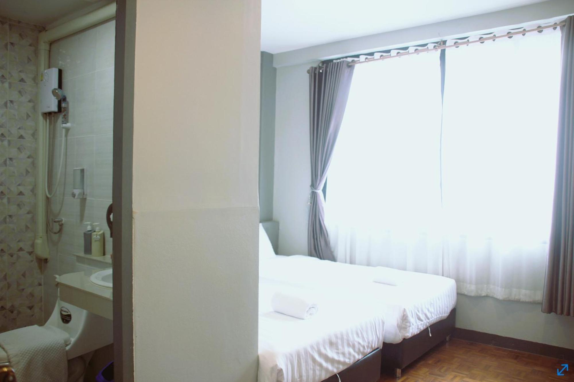 Lux Rooms Night Bazaar Chiang Mai Extérieur photo