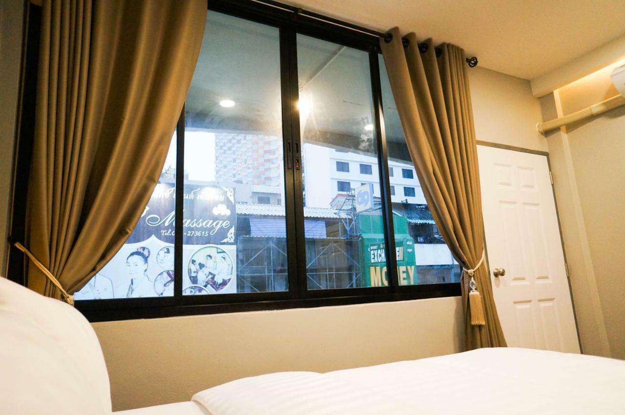 Lux Rooms Night Bazaar Chiang Mai Extérieur photo